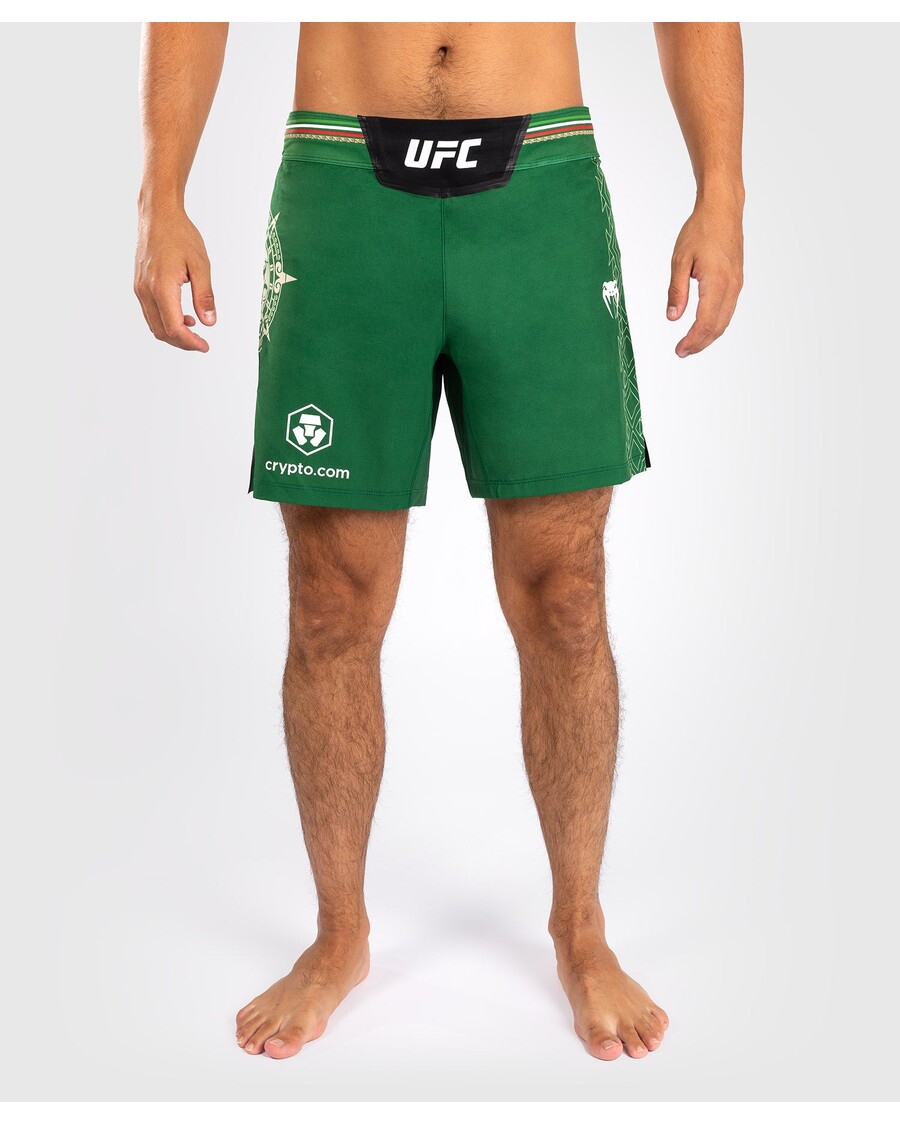 Noche UFC by Venum Authentic Fight Night Men’s Fight Short - Short Fit - Green