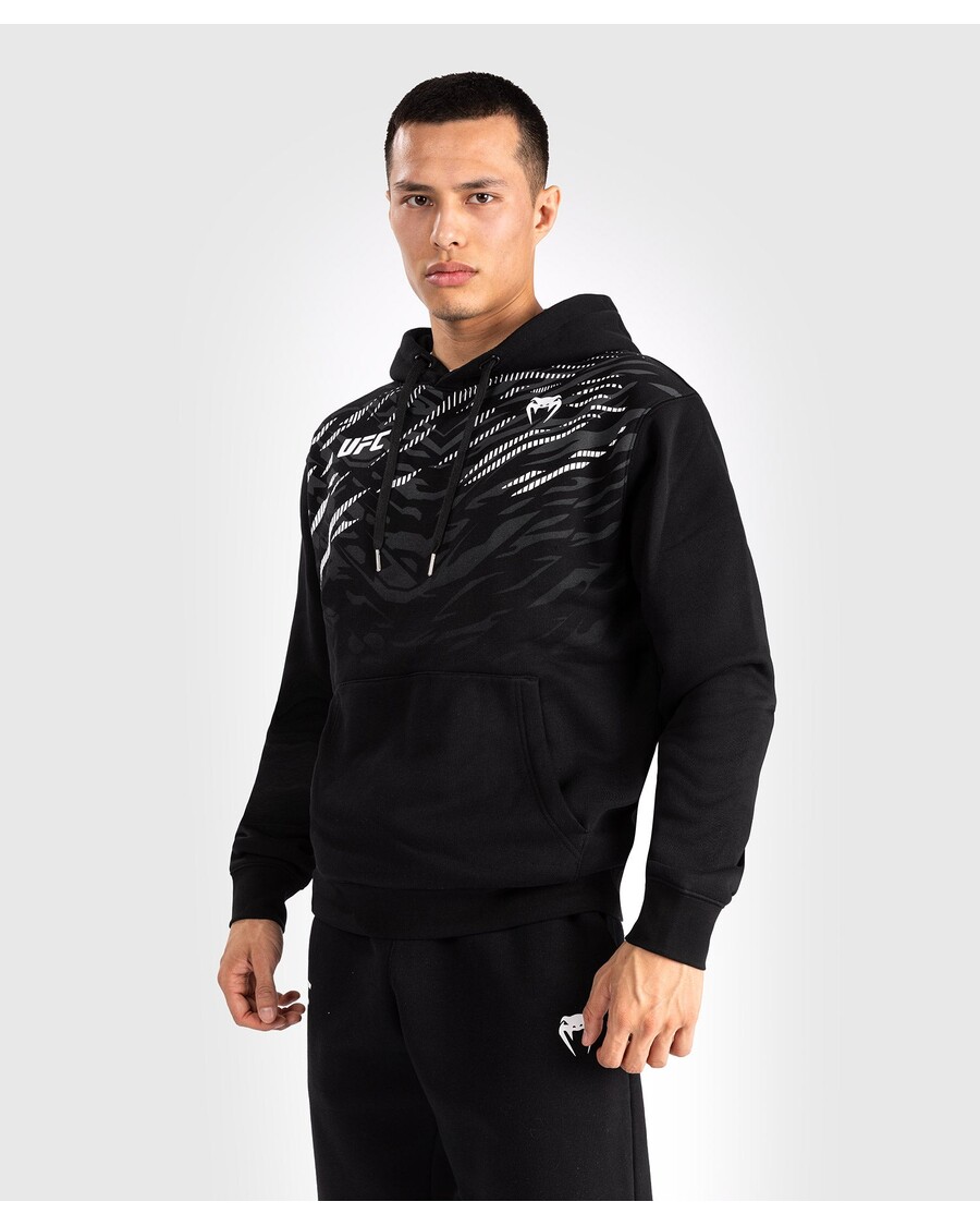 UFC Fusion by Venum Men’s Replica Pullover Hoodie - Black