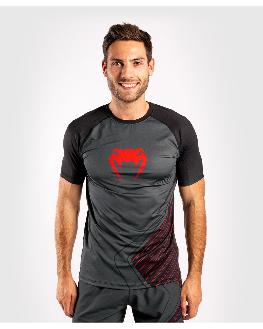 Venum Contender 5.0 Dry-Tech T-shirt - Black/Red