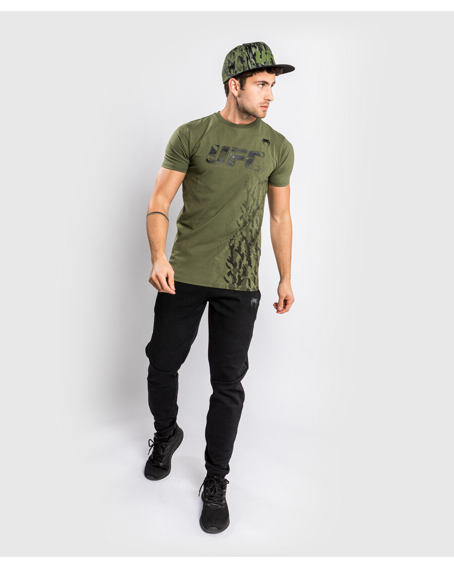 UFC Venum Authentic Fight Week Men's Short Sleeve T-shirt - Khaki