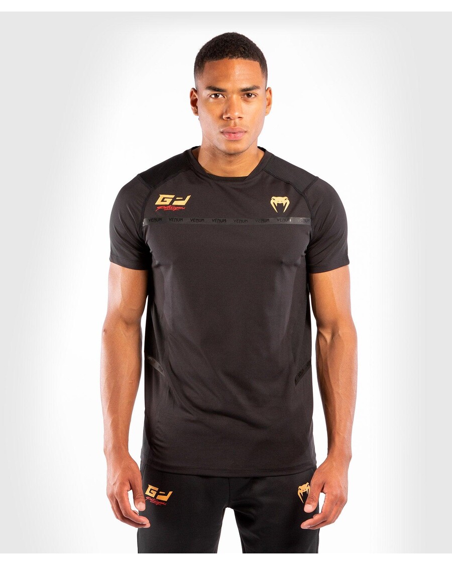 Venum Petrosyan 2.0 Dry-Tech T-shirt - Black/Gold