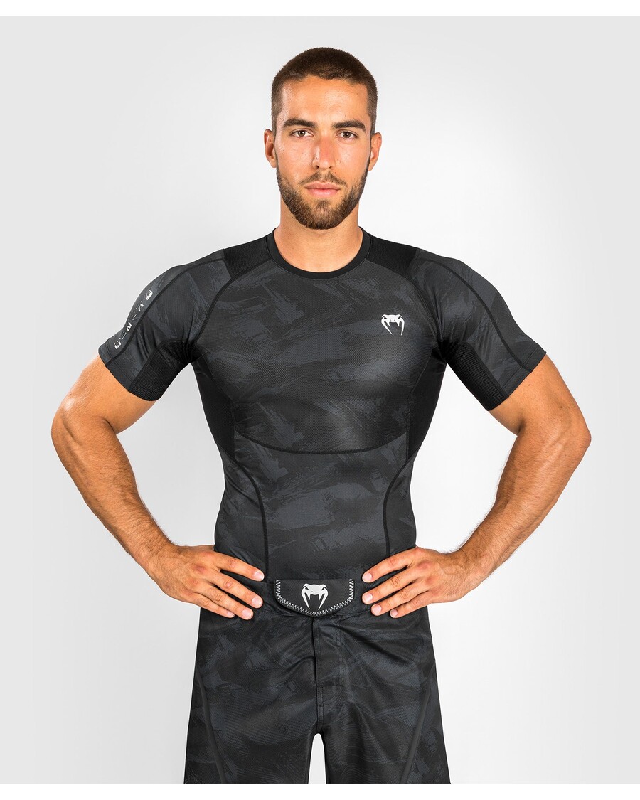 Venum Electron 3.0 Rashguard - Short Sleeves - Black