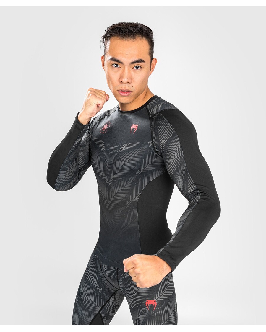 Venum Phantom Rashguard Lange Mouwen - Zwart/rood