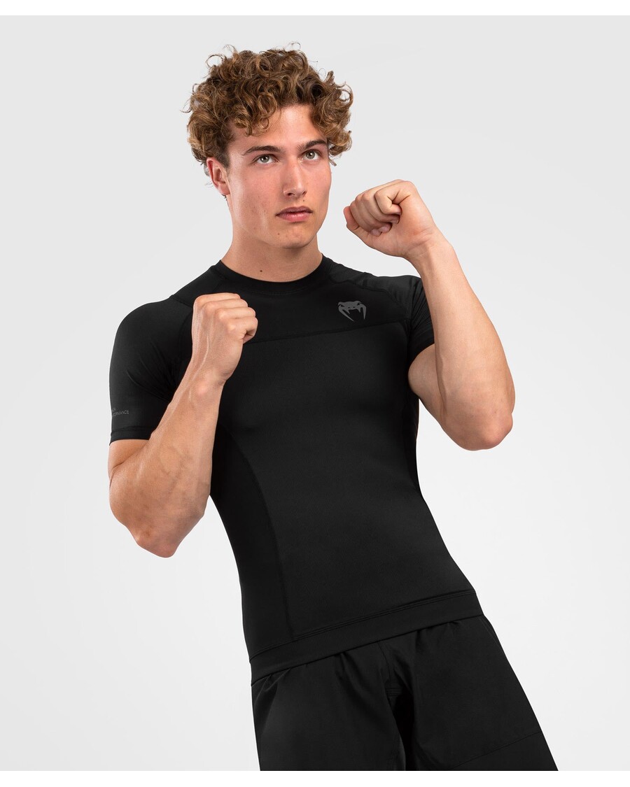 Venum G-Fit Air Rashguard Shortsleeve - Black