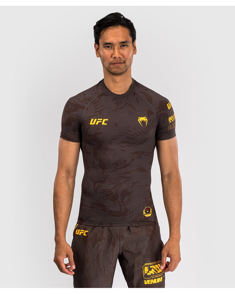 UFC Fusion by Venum Fight Week Men’s Performance Short Sleeve Rashguard - Earthen Brown