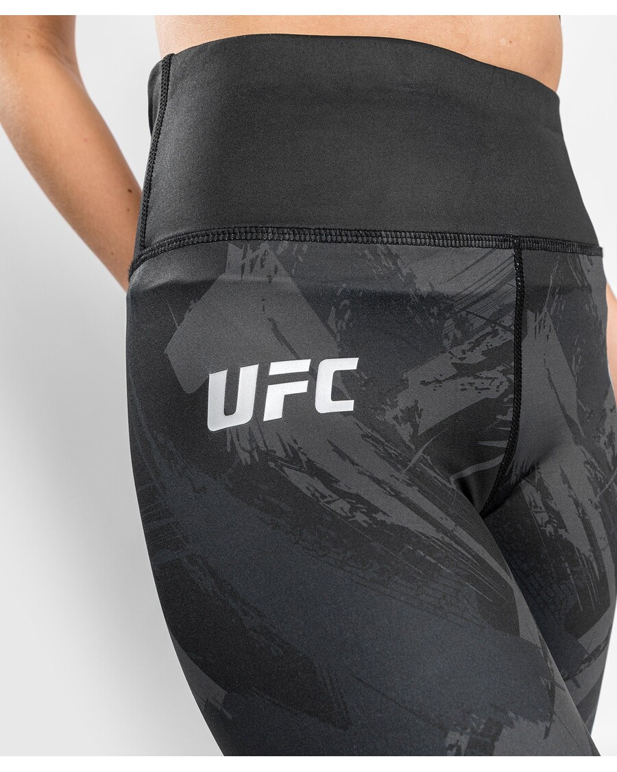 UFC Venum Authentic Fight Week 2.0 Women’s Performance Tight - Black